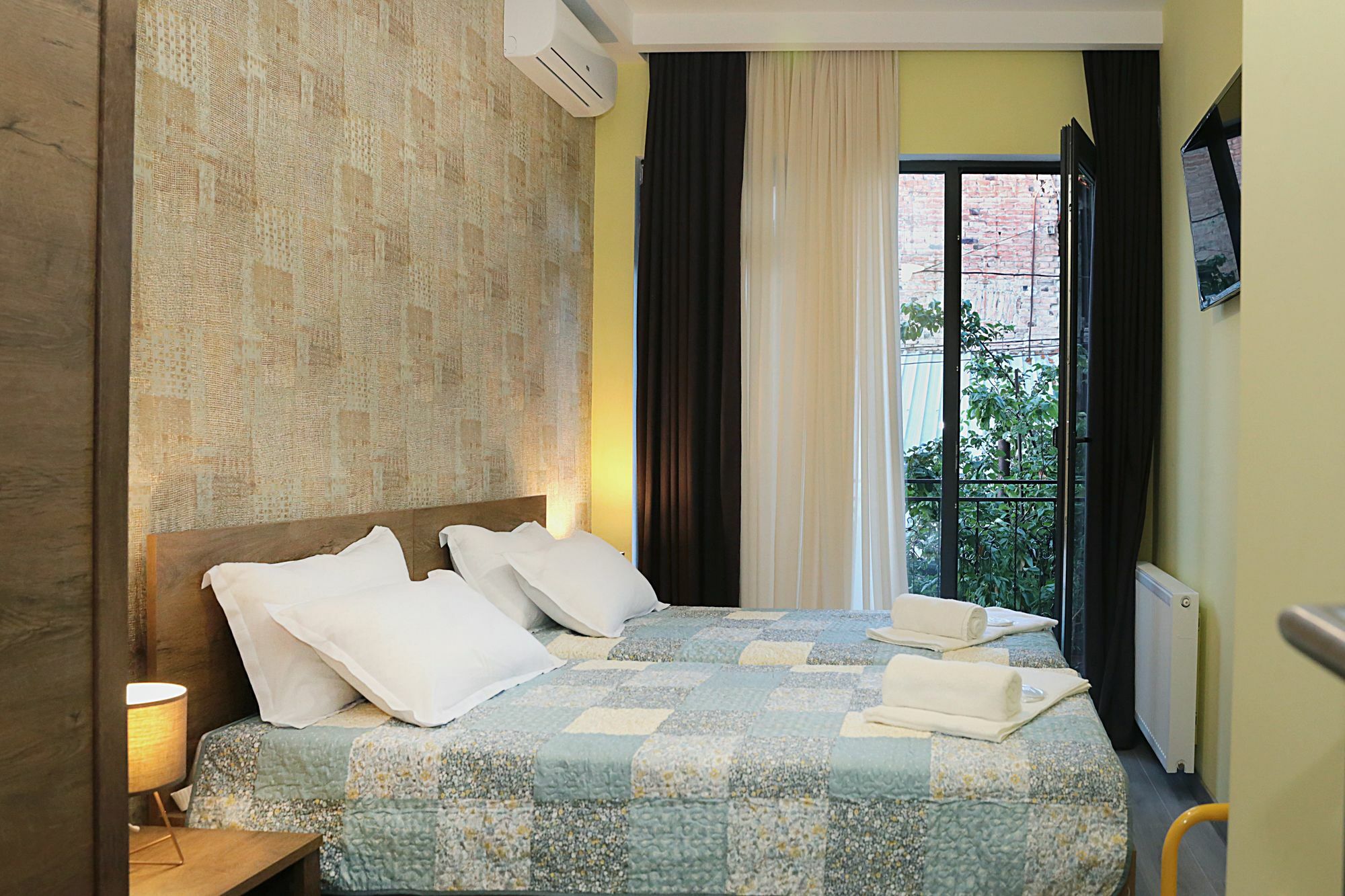 G-Old Town Hotel Tbilisi ภายนอก รูปภาพ